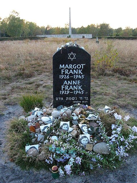 Gravestone for Margot and Anne on the grounds of the Bergen-Belsen Memorial, 2003, photograph, Arne List